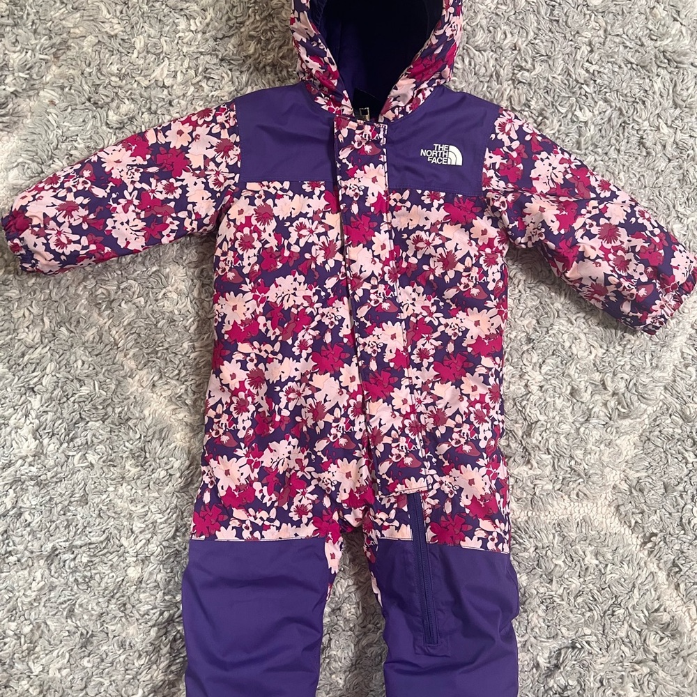 The North Face Purple and Pink Floral Snowsuit 6-12 months